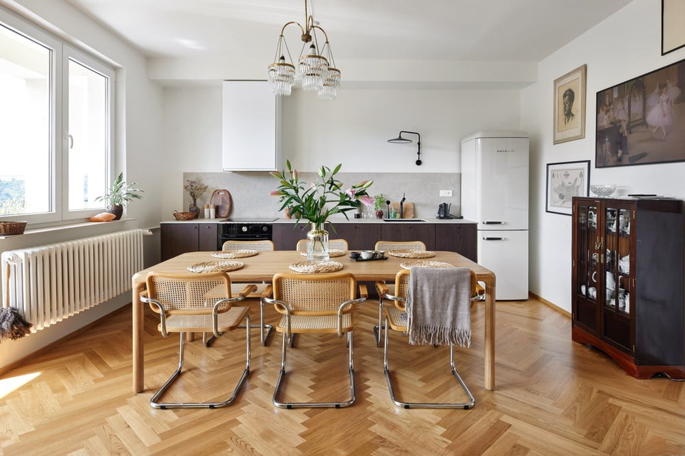 Navdih: Jedilnica, Kuhinja in jedilnica