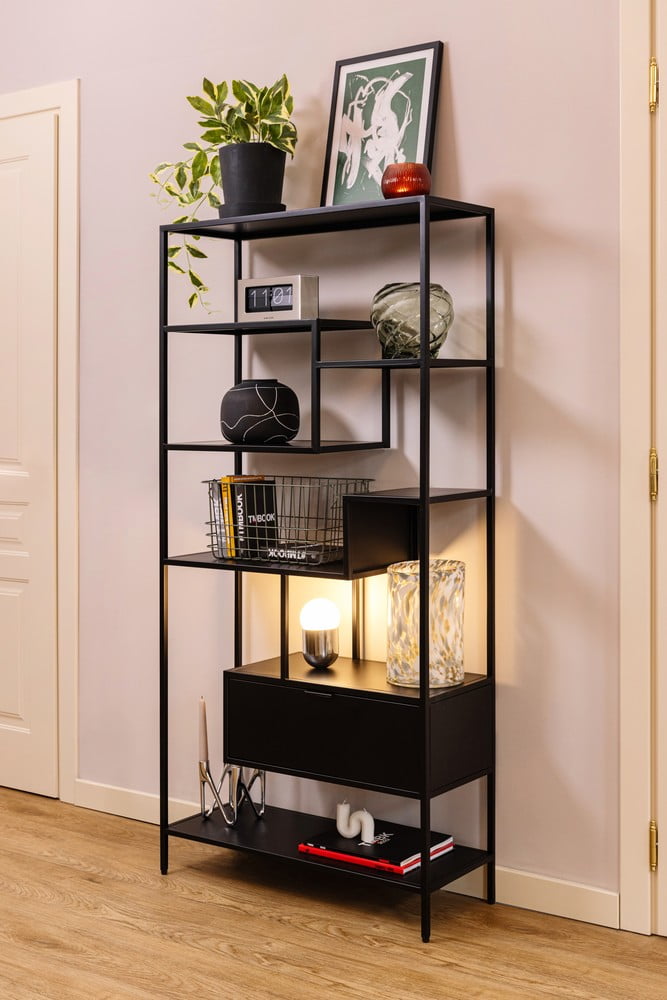 Navdih: Dnevna soba, Dekoracija