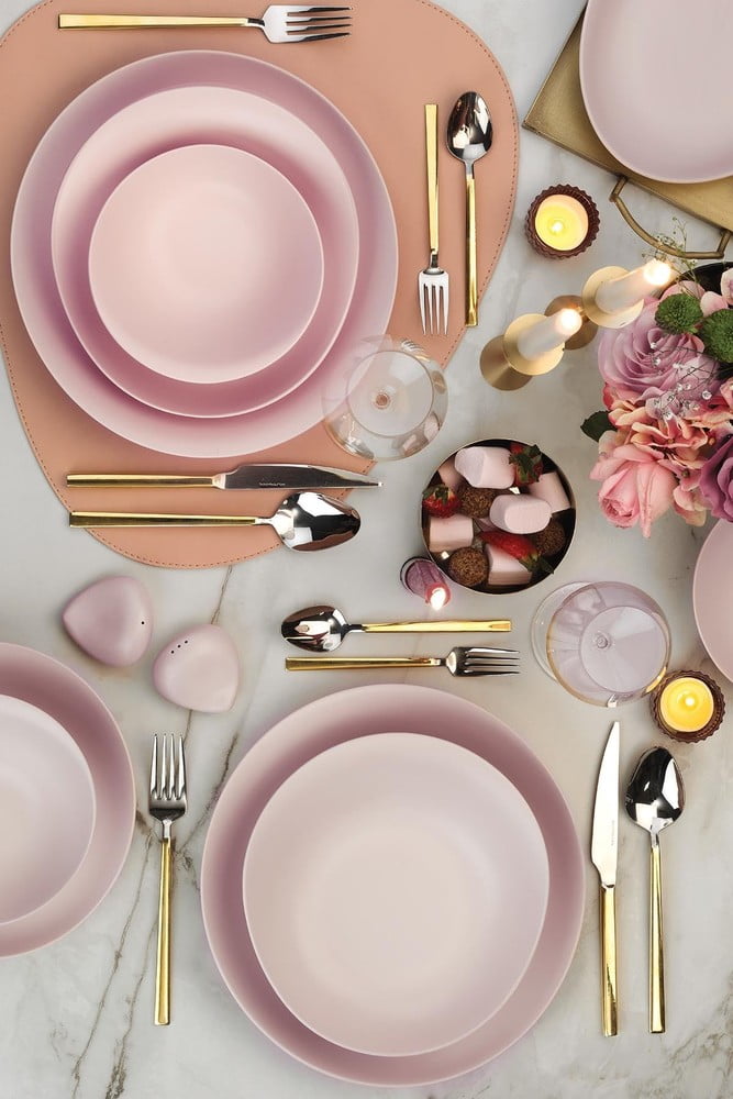 Navdih: Valentinovo, Velika noč