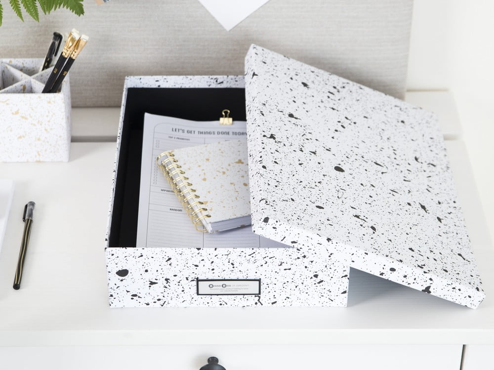 Navdih: Pisarna, Delo in študij