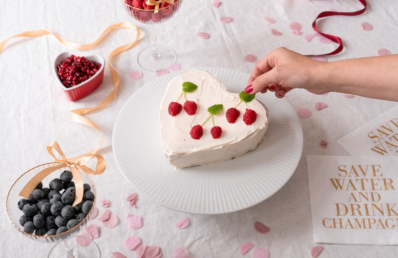 5 idej za okrasitev (valentinove) torte