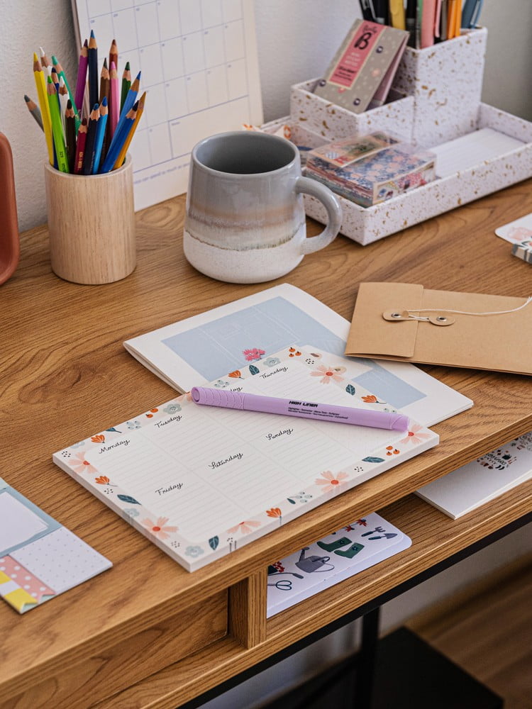 Navdih: Delo in študij, Pisarna, Darila