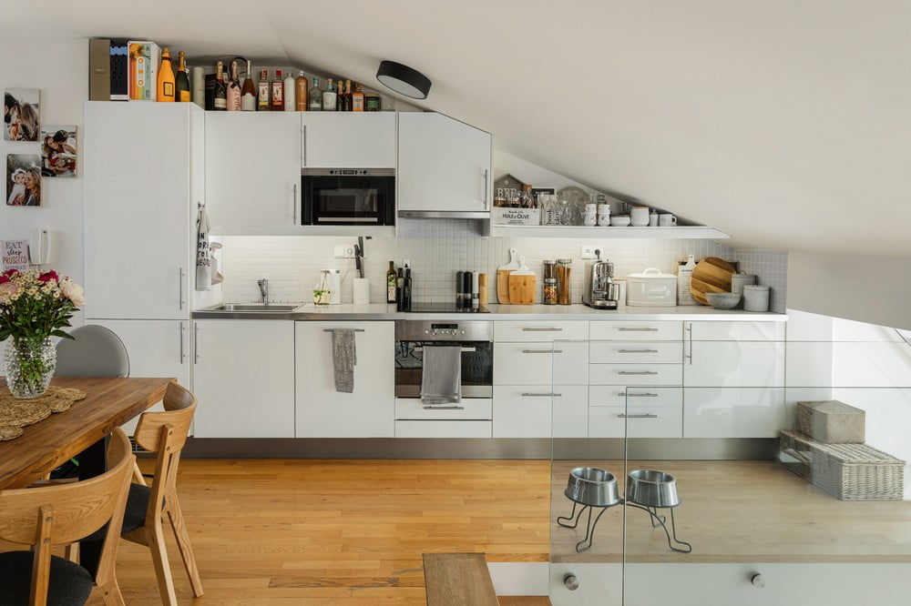 Navdih: Kuhinja in jedilnica, Bonami na obisku