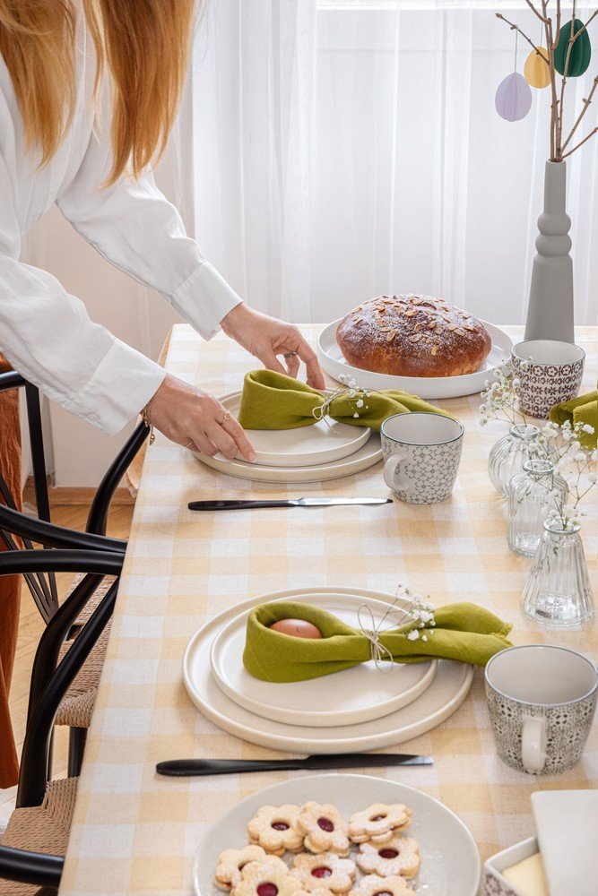 Navdih: Velika noč, Pomlad, Jedilnica