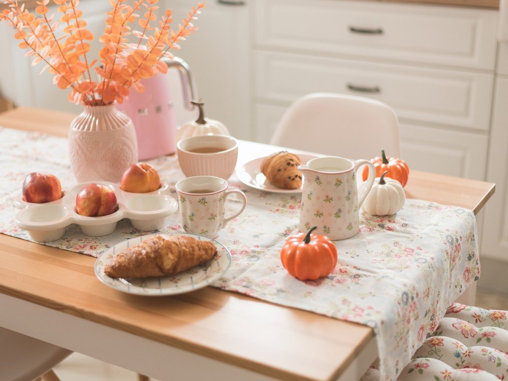 Navdih: Romantični stil, Jedilnica