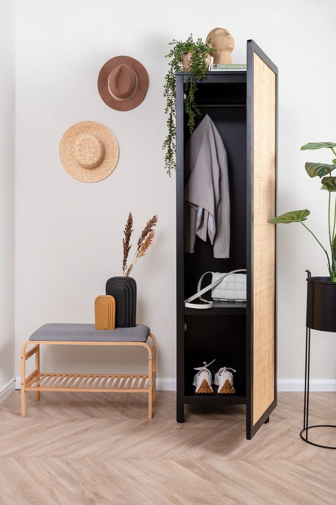 Navdih: Hodnik in garderoba