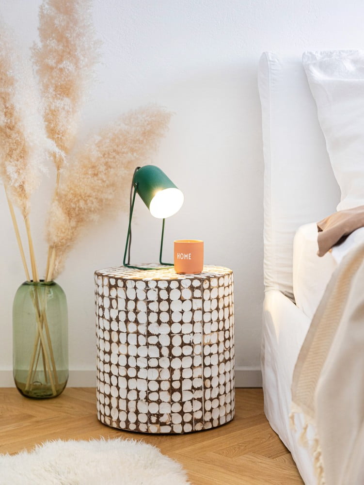 Navdih: Spalnica, Bonami na obisku