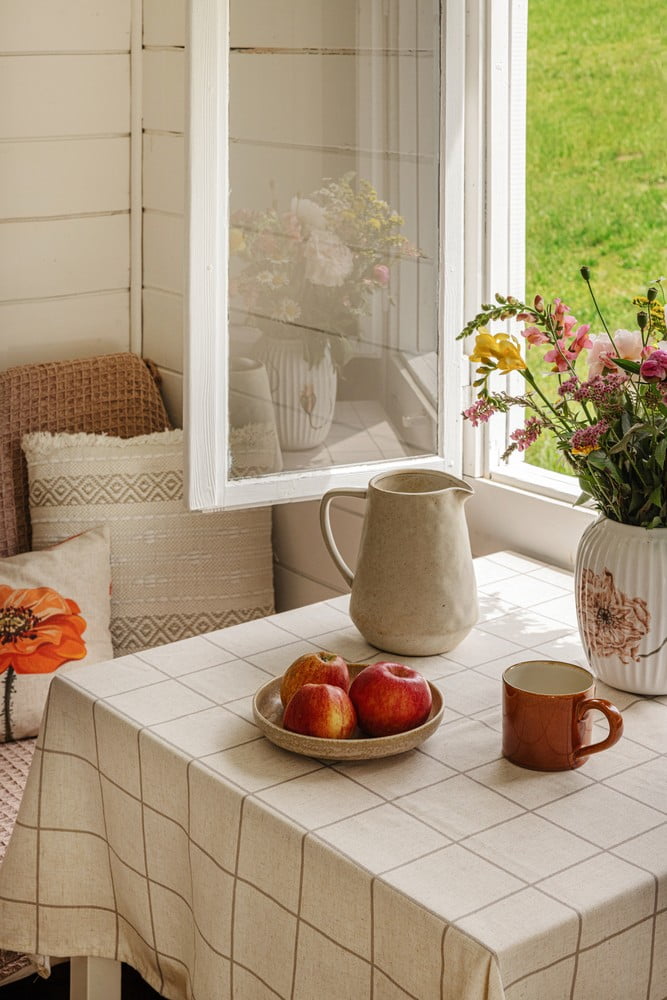 Navdih: Rustikalni stil, Romantični stil, Jedilnica, Tekstil