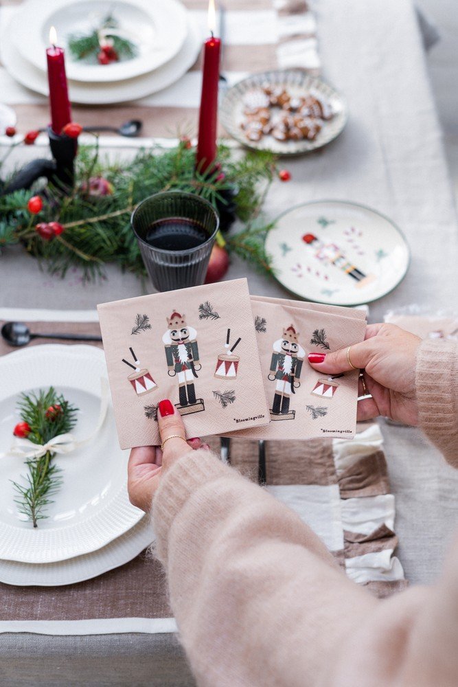 Navdih:  Božič, Jedilnica