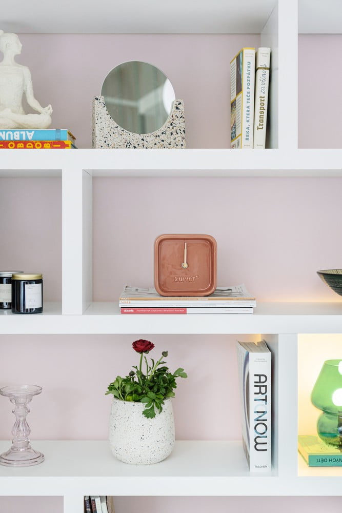 Navdih: Dnevna soba, Dekoracija