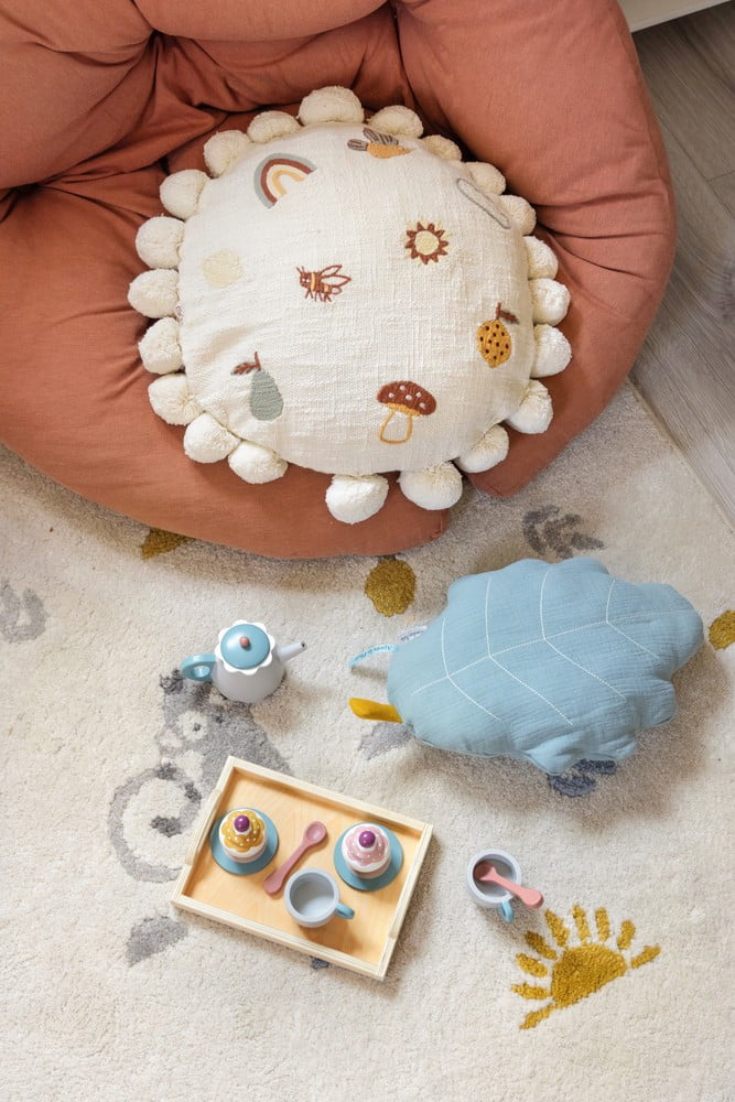 Navdih: Otroška soba, Otroci