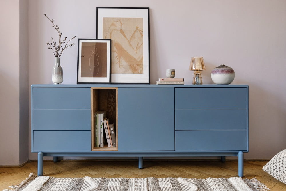 Navdih: Dnevna soba, Dekoracija