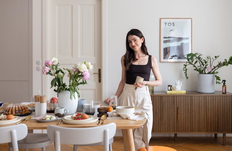 Bonami na obisku: Bivanje v brezčasnem interierju s kančkom igrivosti