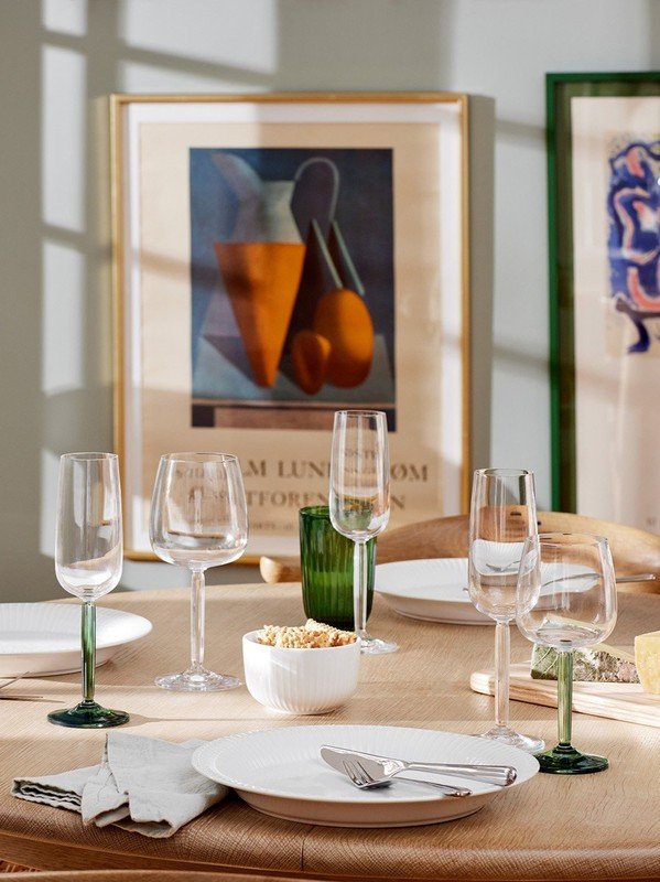 Navdih: Kuhinja in jedilnica, Jedilnica