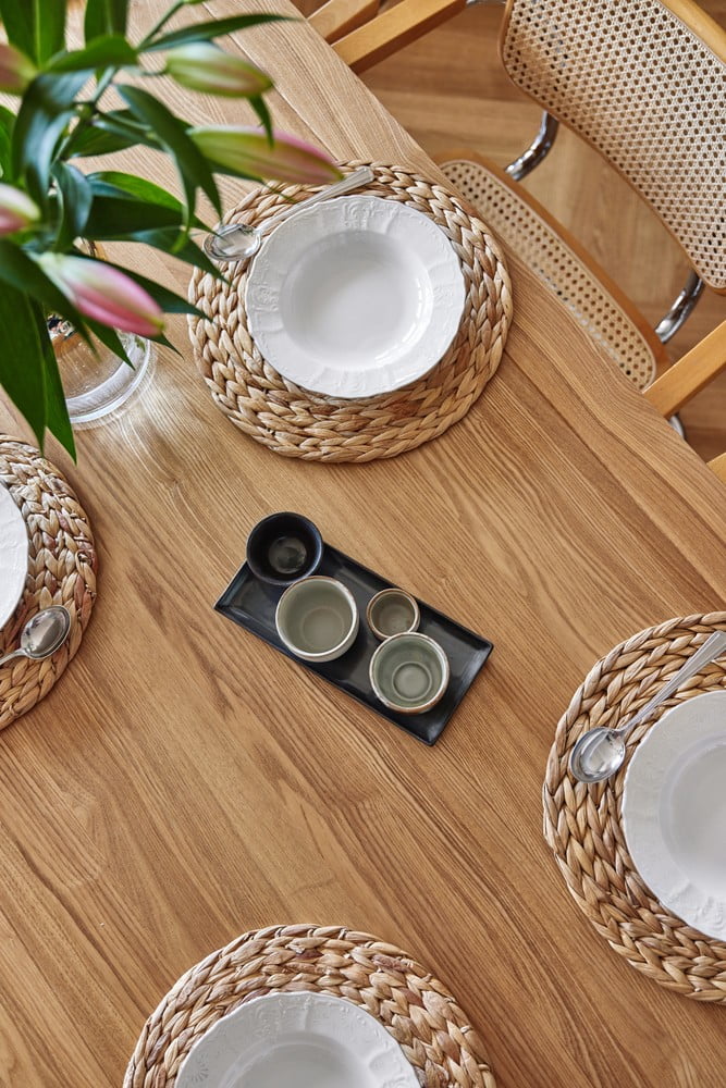 Navdih: Jedilnica, Kuhinja in jedilnica