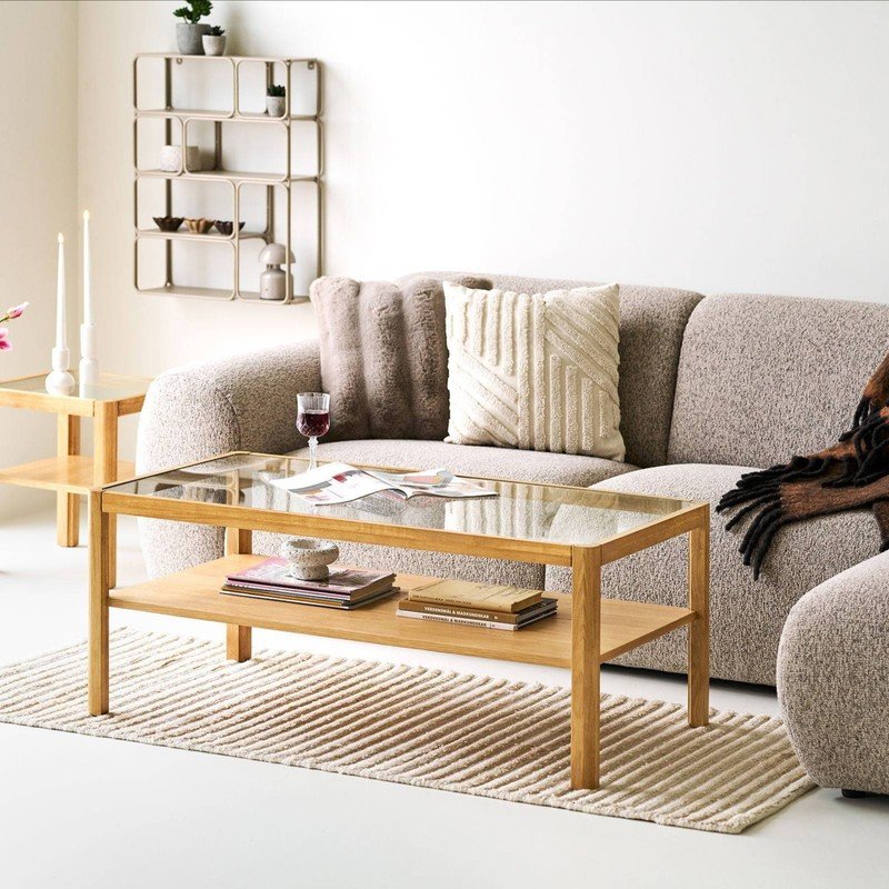 Navdih: Dnevna soba, Dekoracija