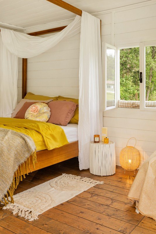 Navdih: Romantični stil, Rustikalni stil, Spalnica, Tekstil