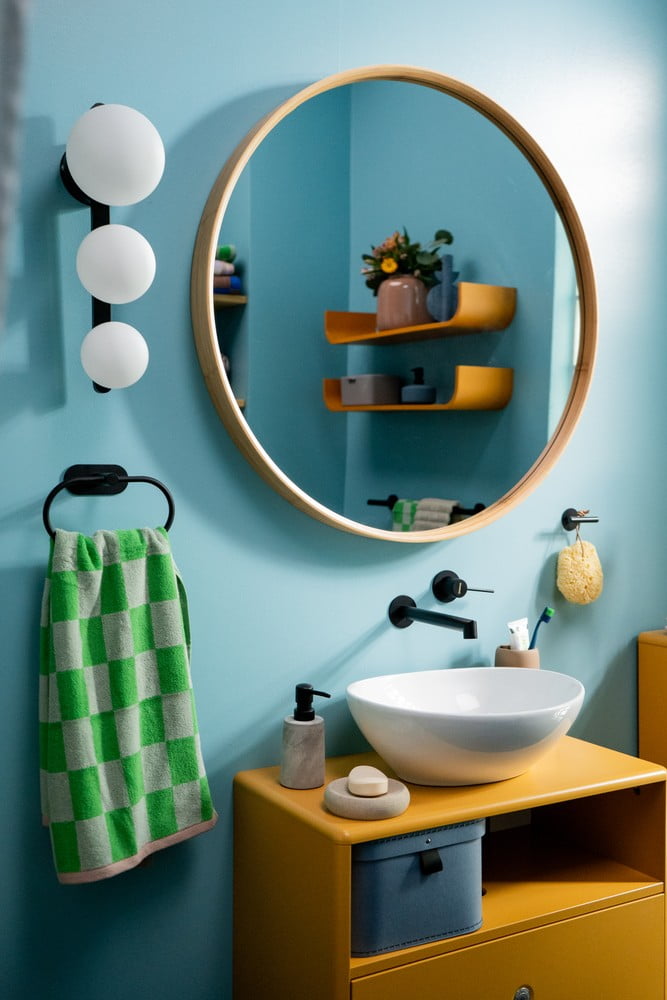 Navdih: Kopalnica, Tekstil