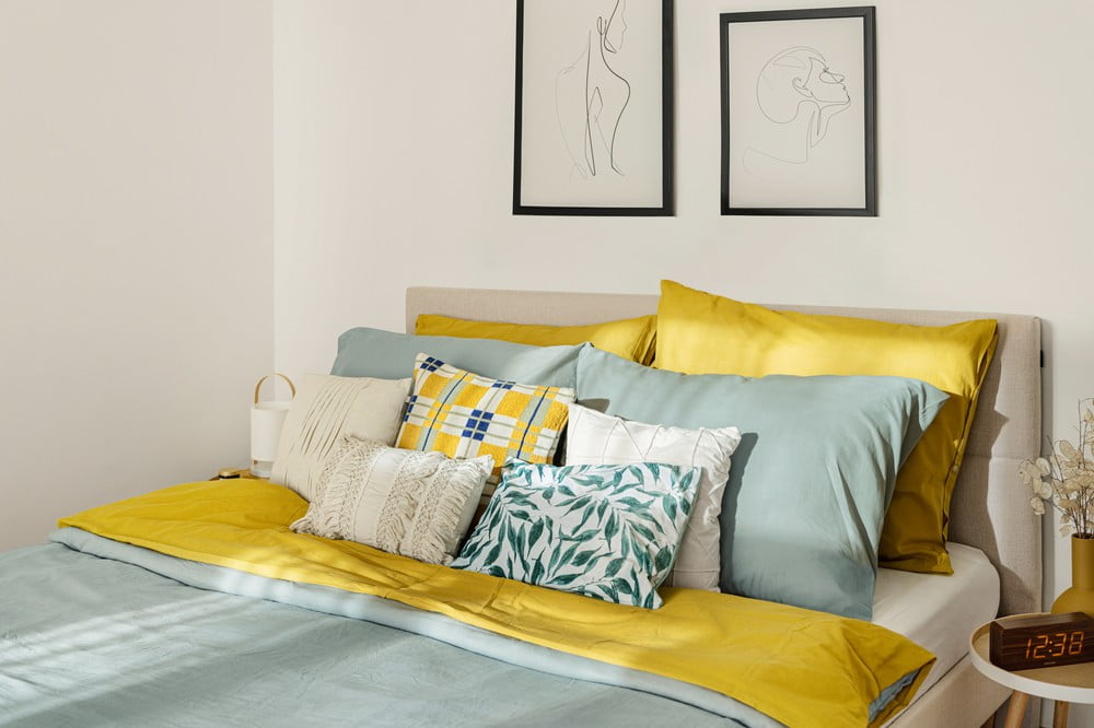 Navdih: Spalnica, Tekstil