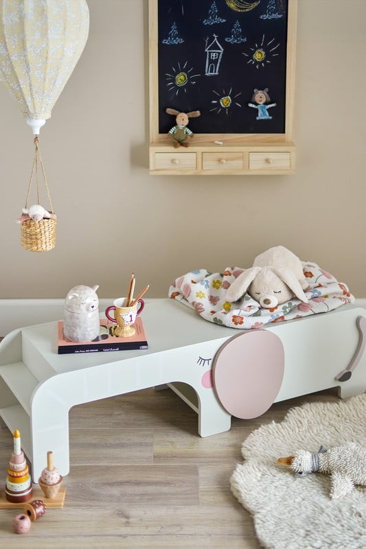 Navdih: Otroška soba, Otroci